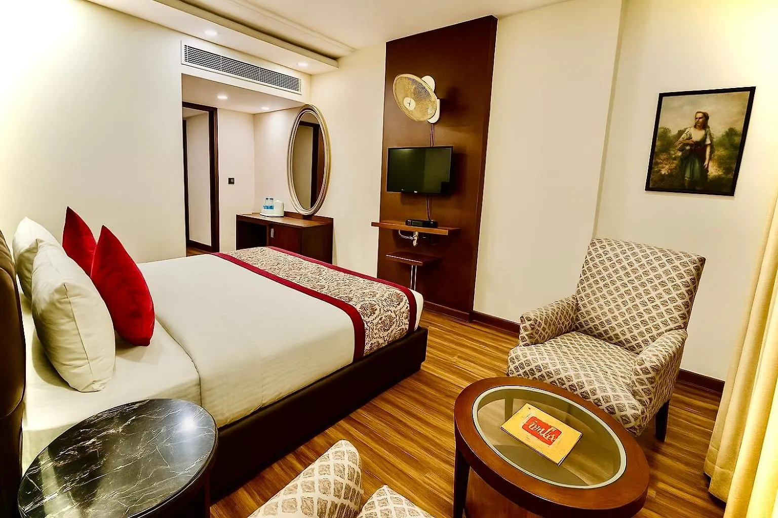 Hotel Kian By Jmd Group New Delhi