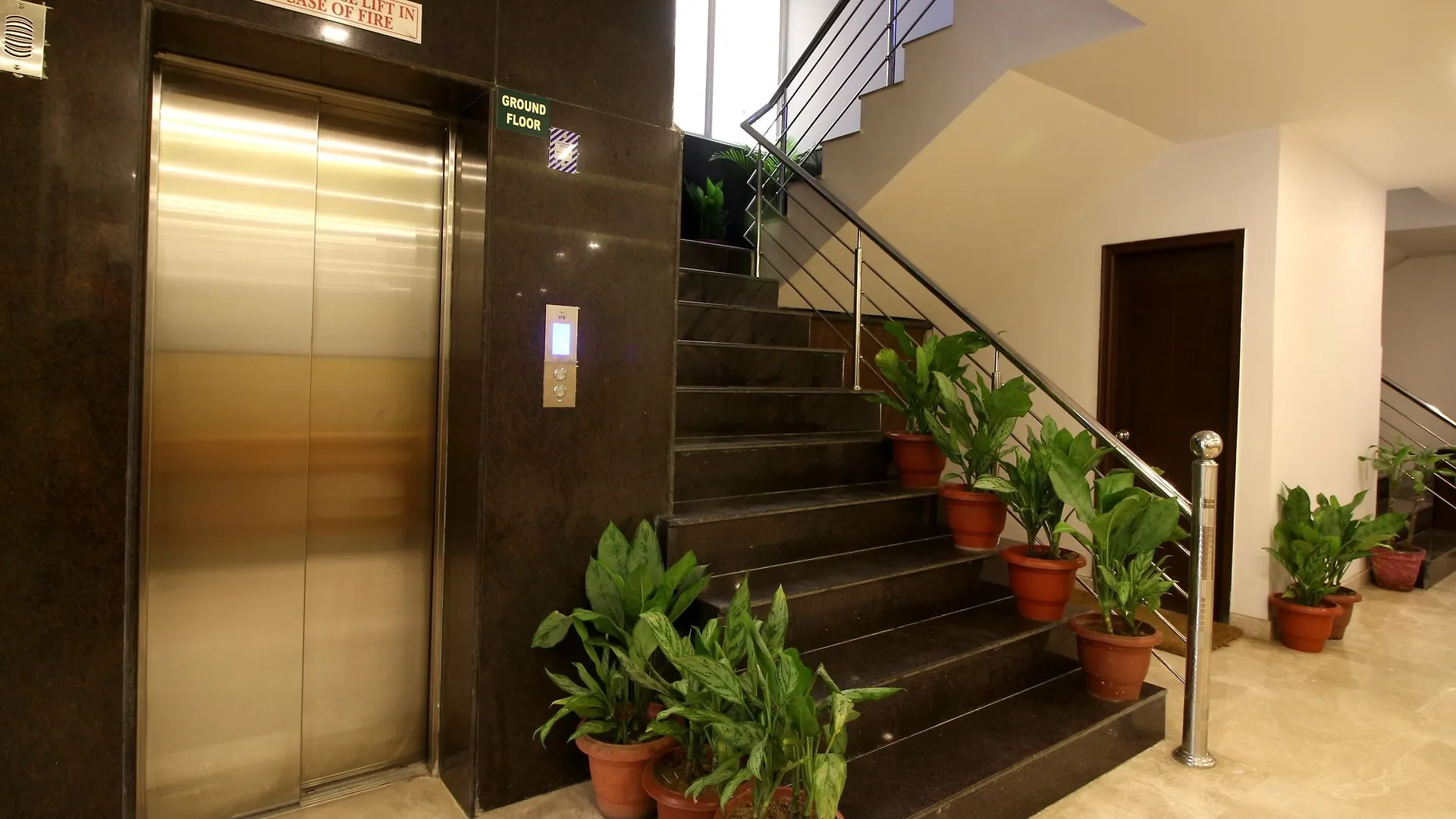 Hotel Kian By Jmd Group Νέο Δελχί